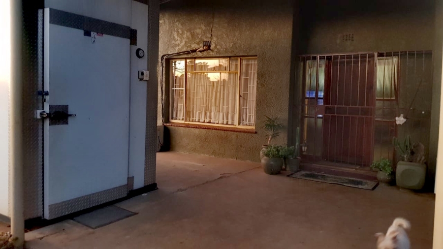 Commercial Property for Sale in Zeerust North West